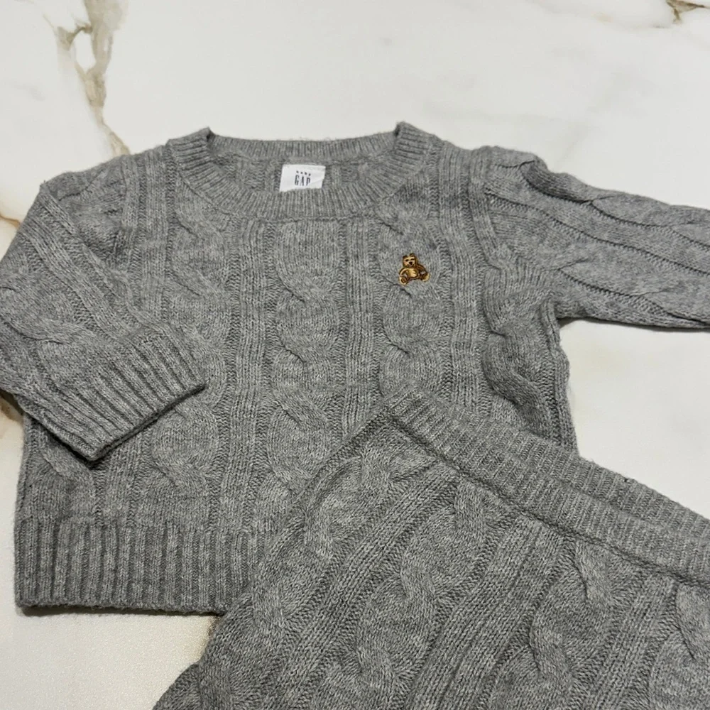 Gap Gray Cable Knit Sweater and Pants Set